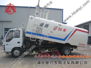 灑水炮掃路車五十鈴多功能掃路車 中小型5噸掃路車價格與生產廠家詳解